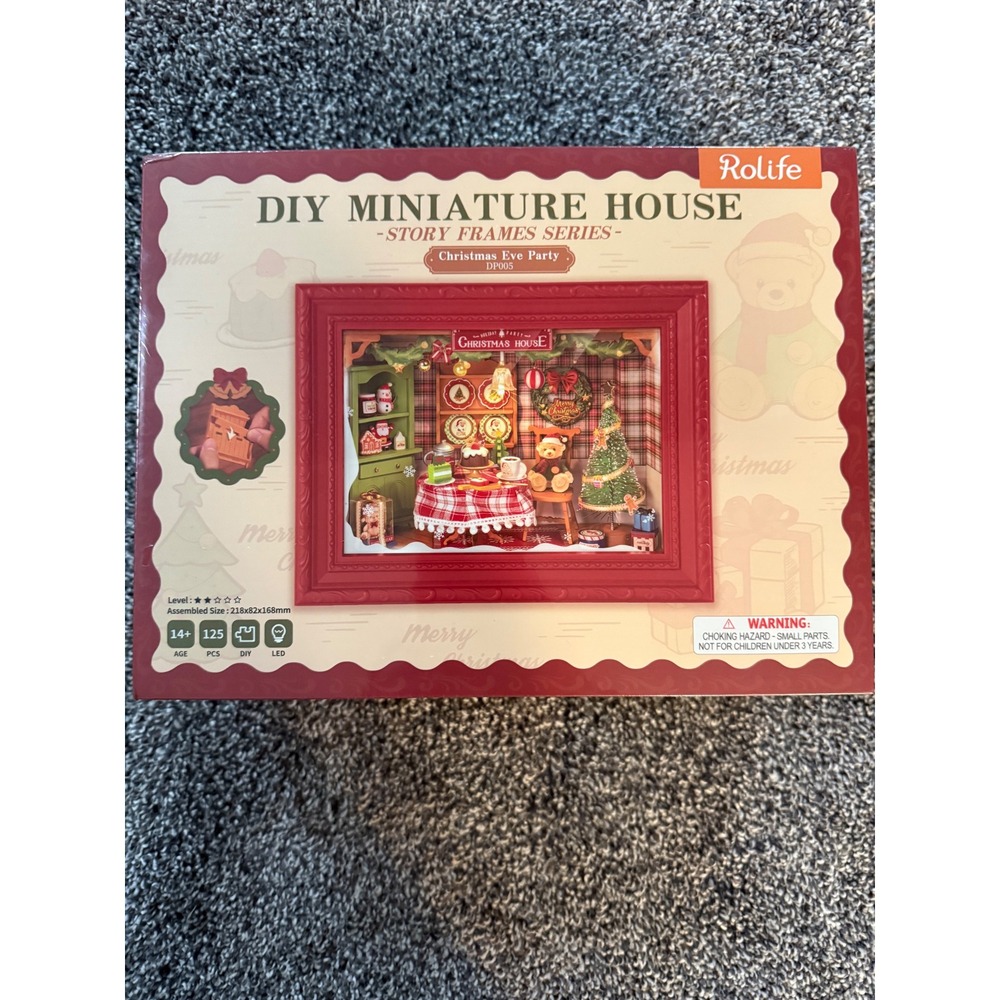 Rolife DIY Miniature House Christmas Eve Party DP005 LED Story Frame Kit New